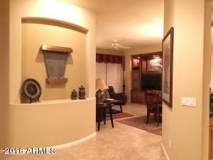6875 S Pinehurst Dr, Gilbert, AZ 85298 photo 4