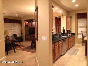 6875 S Pinehurst Dr, Gilbert, AZ 85298 photo 7