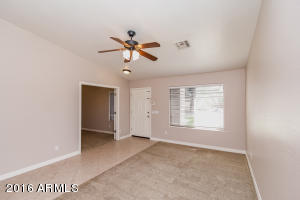 2162 S Penrose Dr, Gilbert, AZ 85295 photo 3