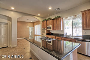 3068 E Marlene Dr, Gilbert, AZ 85296 photo 2