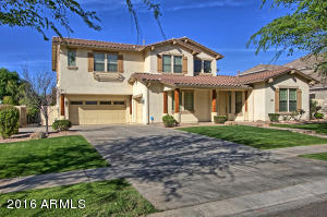 3068 E Marlene Dr, Gilbert, AZ 85296 photo 1