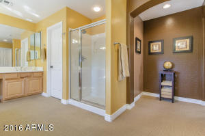 312 E Hopkins Rd, Gilbert, AZ 85295 photo 20