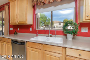 312 E Hopkins Rd, Gilbert, AZ 85295 photo 10