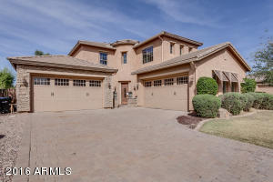 3138 E Blue Sage Ct, Gilbert, AZ 85297 photo 3