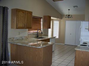 613 E Pinto Ct, Gilbert, AZ 85296 photo 2