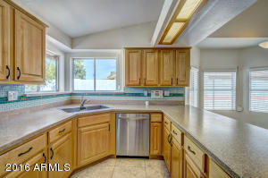 4322 E Beck Ln, Phoenix, AZ 85032 photo 9