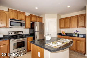 3983 E Los Altos Dr, Gilbert, AZ 85297 photo 8