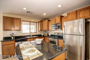 3983 E Los Altos Dr, Gilbert, AZ 85297 photo 6