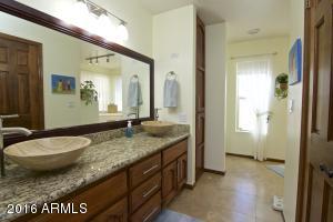 1642 E Butler Dr, Phoenix, AZ 85020 photo 29