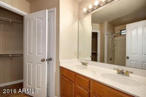2240 E Stottler Dr, Gilbert, AZ 85296 photo 14