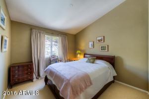 959 E South Fork Dr, Phoenix, AZ 85048 photo 14