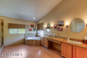 959 E South Fork Dr, Phoenix, AZ 85048 photo 13
