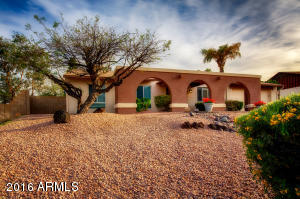 2231 E Sahuaro Dr, Phoenix, AZ 85028 photo 3