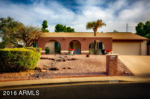 2231 E Sahuaro Dr, Phoenix, AZ 85028 photo 2