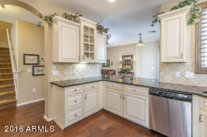 3846 E Leslie Dr, Gilbert, AZ 85296 photo 7