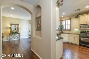 3846 E Leslie Dr, Gilbert, AZ 85296 photo 4
