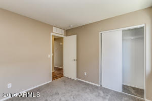 3105 W Saint Kateri Dr, Phoenix, AZ 85041 photo 8