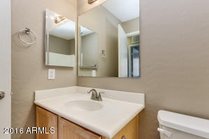3105 W Saint Kateri Dr, Phoenix, AZ 85041 photo 9