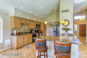 2711 E Bighorn Ave, Phoenix, AZ 85048 photo 9
