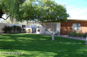 3402 E Pinchot Ave, Phoenix, AZ 85018 photo 1