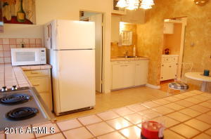 3402 E Pinchot Ave, Phoenix, AZ 85018 photo 8