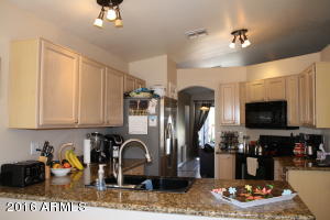 2524 E Parkside Ln, Phoenix, AZ 85024 photo 9