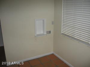 2231 Earll Dr, Phoenix, AZ 85016 photo 8