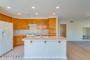 1872 E Aspen Way, Gilbert, AZ 85234 photo 11