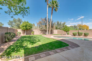1872 E Aspen Way, Gilbert, AZ 85234 photo 33