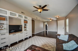 9113 E Fairfield St, Mesa, AZ 85207 photo 6