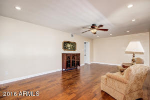 4631 E Catalina Dr, Phoenix, AZ 85018 photo 5