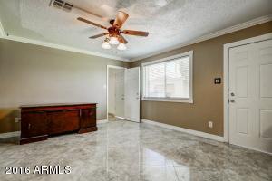 6715 W Camelback Rd, Phoenix, AZ 85033 photo 12