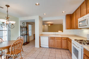 2474 S Nielson St, Gilbert, AZ 85295 photo 8