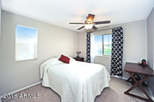 3912 E Amber Ln, Gilbert, AZ 85296 photo 6