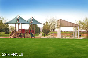 3912 E Amber Ln, Gilbert, AZ 85296 photo 2