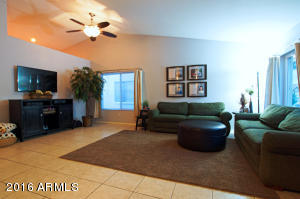 1226 E Scott Ave, Gilbert, AZ 85234 photo 3