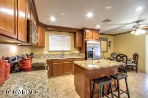 256 E Heather Ave, Gilbert, AZ 85234 photo 6