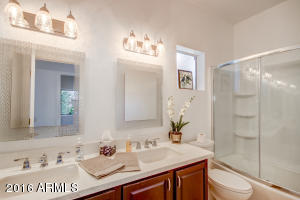 1838 E Catamaran Dr, Gilbert, AZ 85234 photo 22