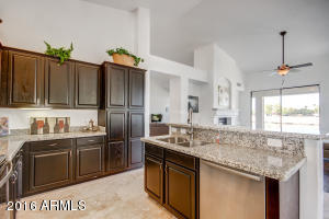 1838 E Catamaran Dr, Gilbert, AZ 85234 photo 15