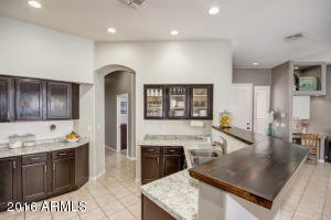 2119 E Beautiful Ln, Phoenix, AZ 85042 photo 9