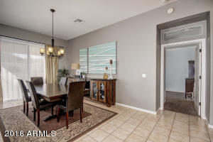 2119 E Beautiful Ln, Phoenix, AZ 85042 photo 3