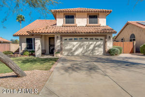 569 S Monterey St, Gilbert, AZ 85233 photo 2