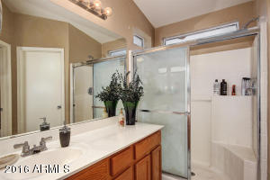 229 N Saffron --, Mesa, AZ 85205 photo 12