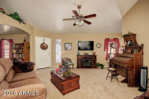 229 N Saffron --, Mesa, AZ 85205 photo 8