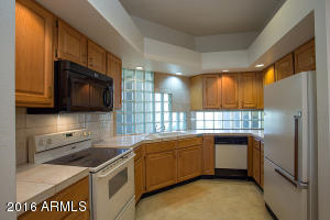 902 W Glendale Ave #107, Phoenix, AZ 85021 photo 9