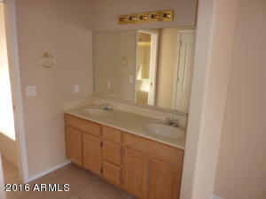 6431 E Menlo St, Mesa, AZ 85215 photo 3