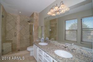 4043 E Rowel Rd, Phoenix, AZ 85050 photo 11