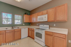 3082 E Michelle Way, Gilbert, AZ 85234 photo 9