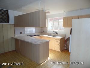2941 N 52nd Dr, Phoenix, AZ 85031 photo 4