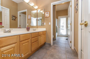 4345 E Caroline Ln, Gilbert, AZ 85296 photo 41